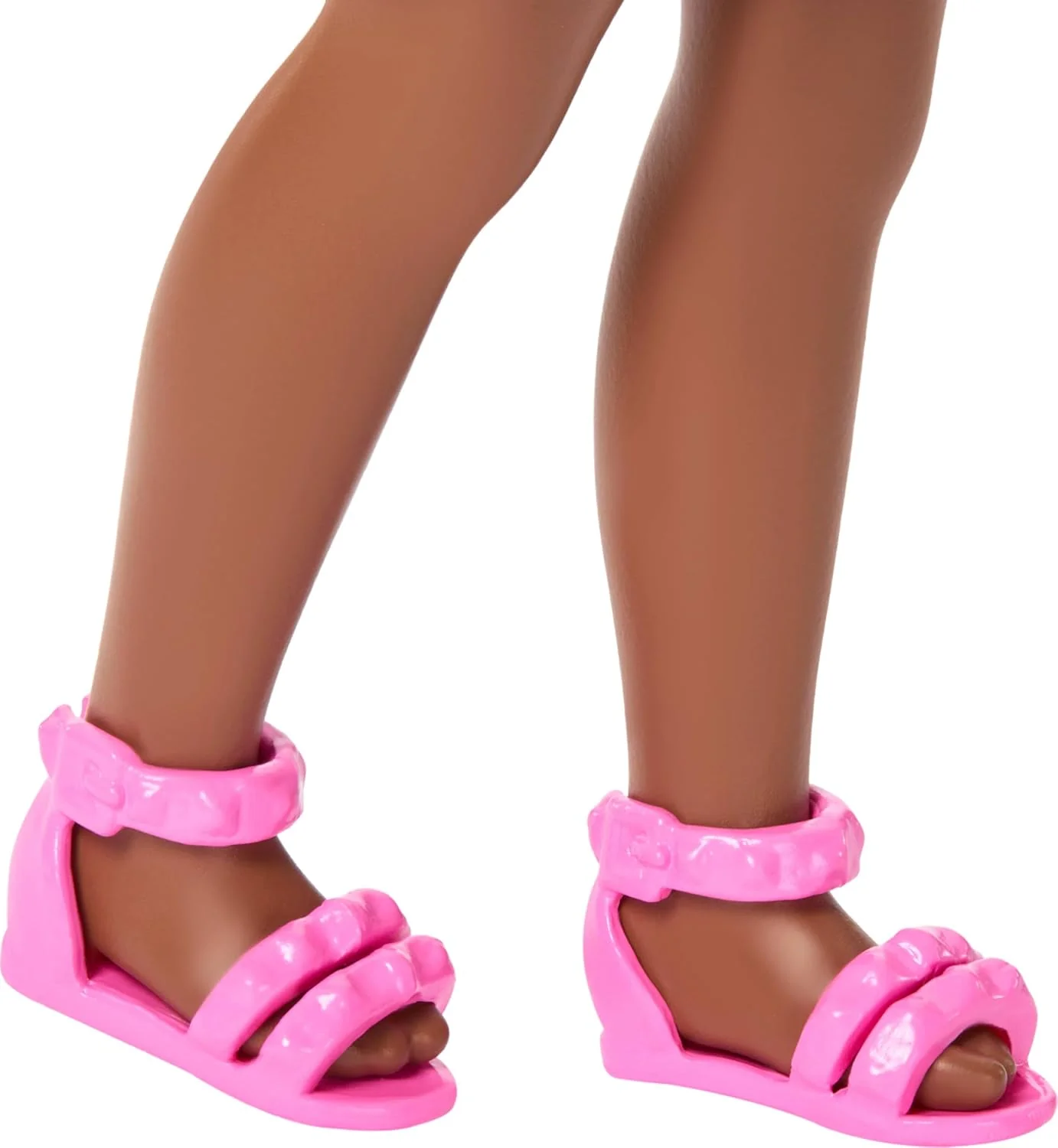 Barbie Club Chelsea Kleine Pop Ari van 15 cm met gevlochten haar en een verwijderbare jurk met bloemenprint en roze sandalen, JJB34 - Image 3