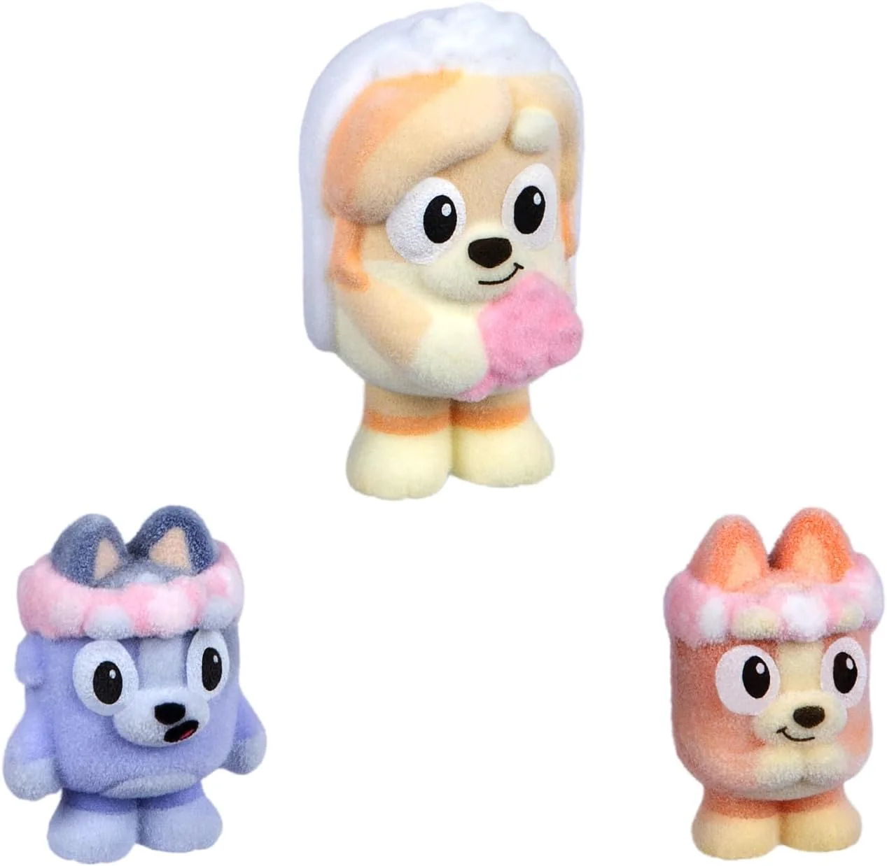 Bluey Fuzzies afleveringspakket: Het teken. met 3 speciaal gevlokte verzamelfiguren (incl. 1 Exclusief), Display case, verzamelkaarten en verzamelgids. 80 te verzamelen in serie 1! - Image 7
