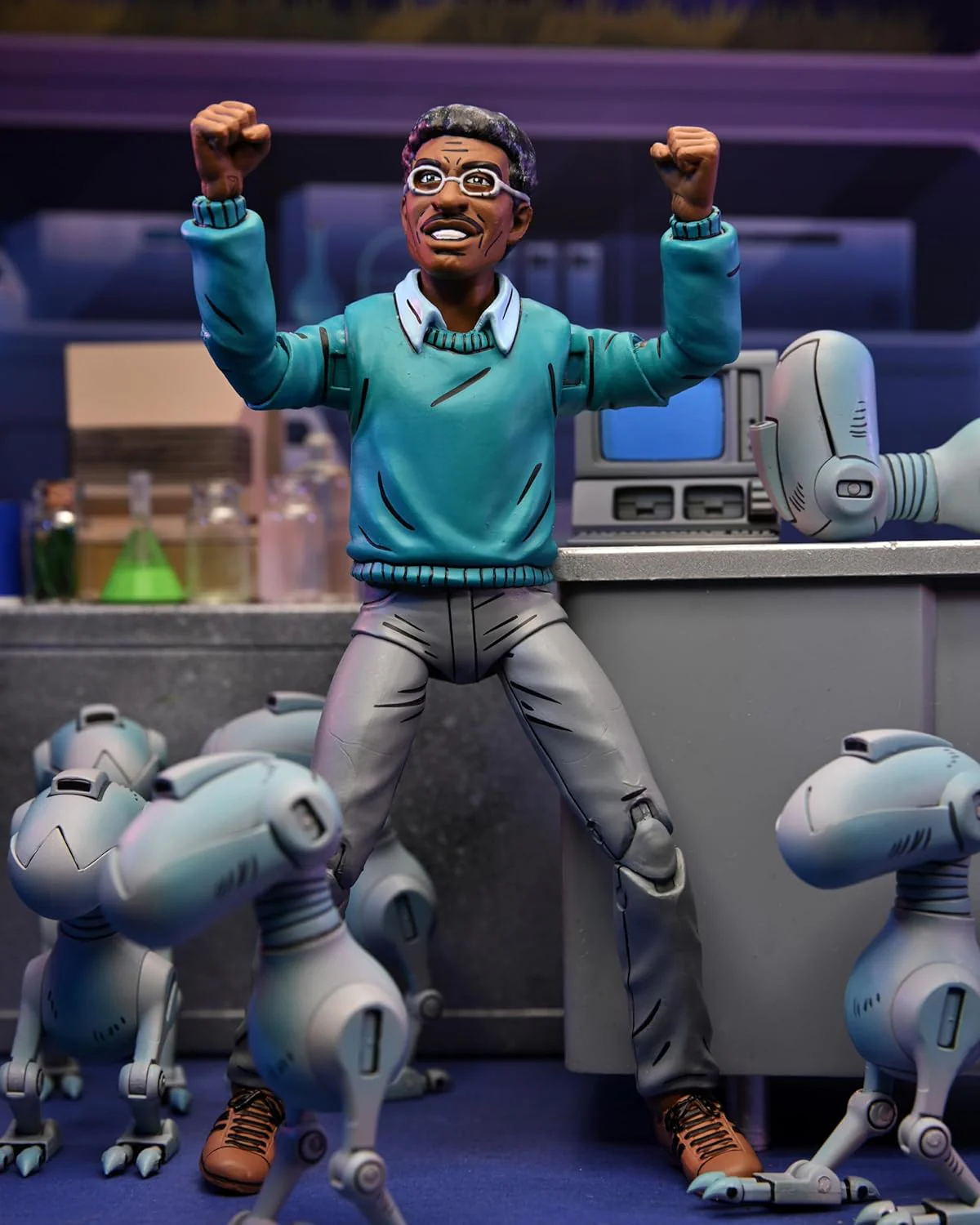 NECA Teenage Mutant Ninja Turtles (Mirage Comics) - 1:7 Scale Collectible Action Figure - Image 4
