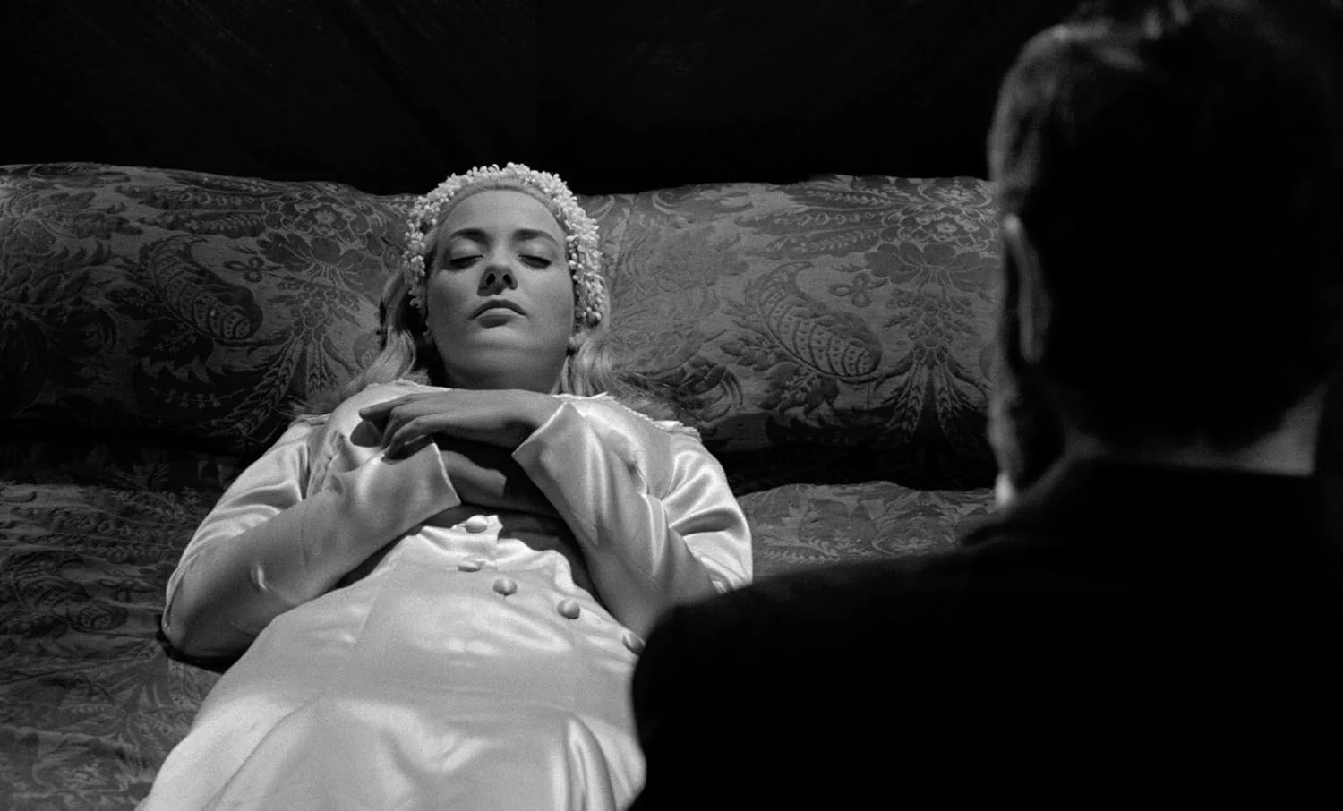Viridiana (The Criterion Collection) - Image 4
