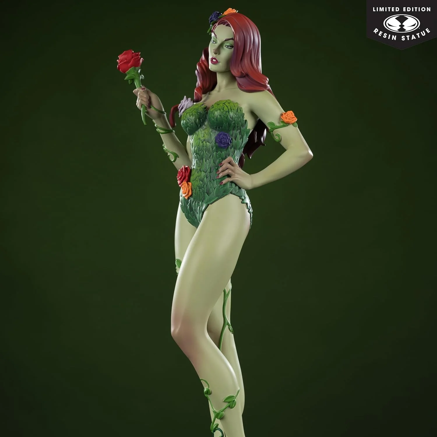 McFarlane DC Direct Poison Ivy di J. Scott Campbell (DC Cover Girls) Statua giocattolo in resina scala 1:8 - Image 7