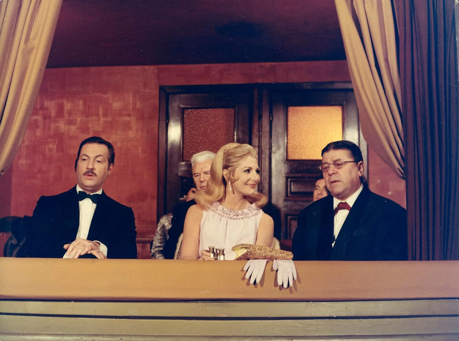 Ces Messieurs De La Famille - Image 5