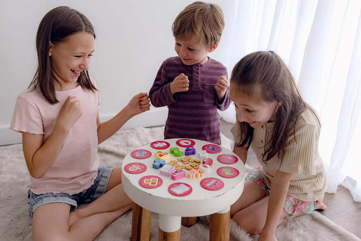 Blue Orange | Magicaboo | Board Game | Ages 4+ | 3-5 Players | 10 Minutes Playing Time - Image 2
