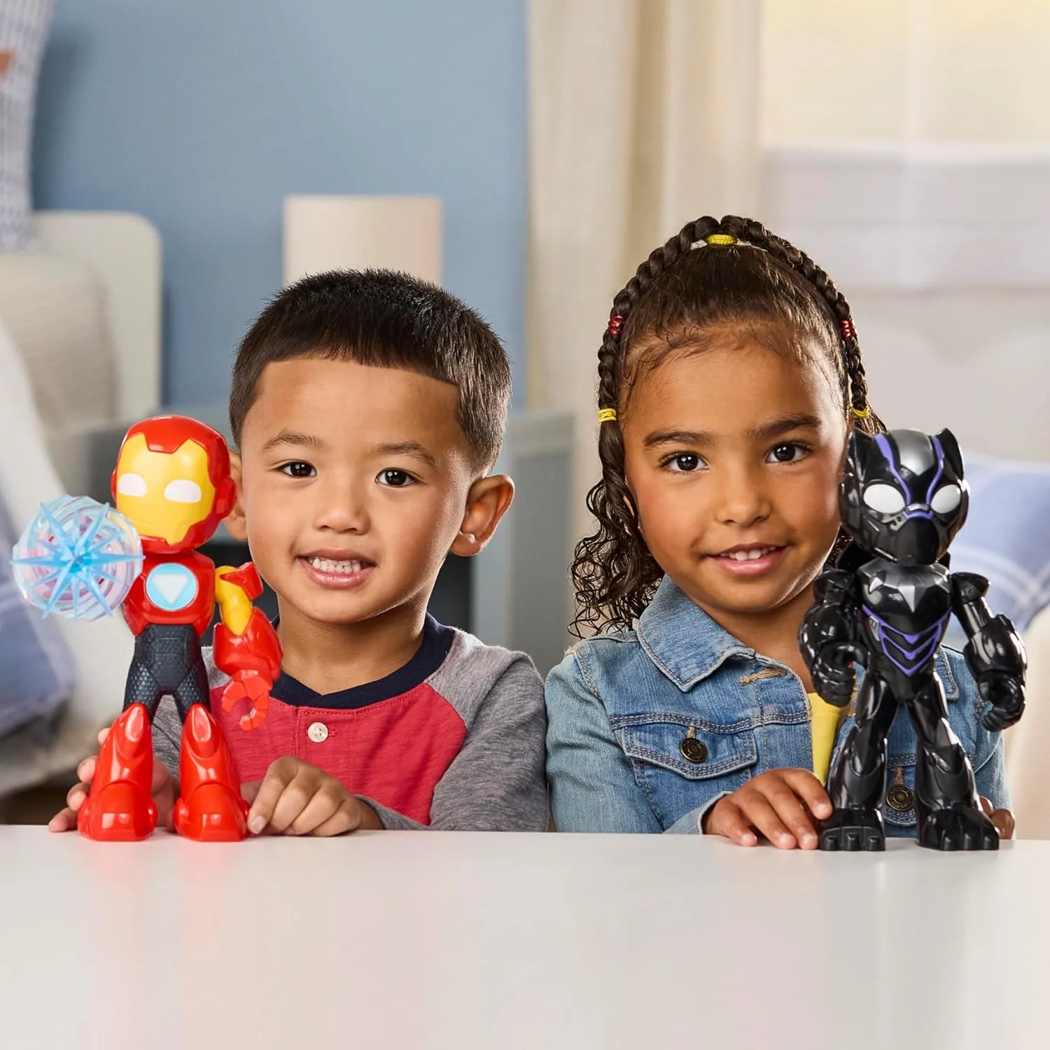 Iron Man and His Awesome Friends Marvel Iron Man 22.8 cm (9 Inch) Poseable Action Figure with Repulsor Shield Accessory, Super Hero Toy for Kids Ages 3+ - Image 7