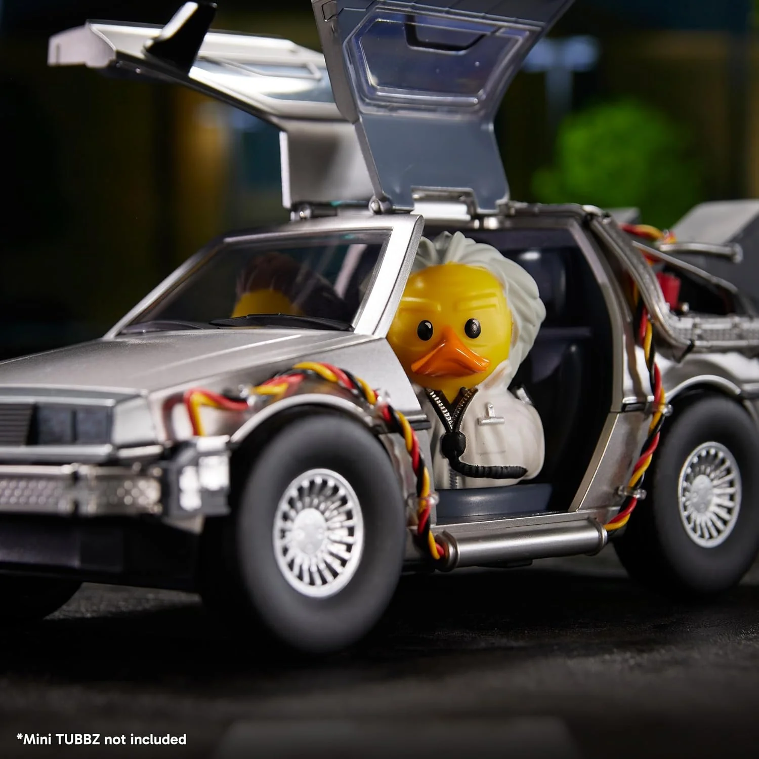 TUBBZ Special Edition: Zurück in die Zukunft – Delorean-Zeitmaschine Sammlerfahrzeug für Mini Figuren - Image 5