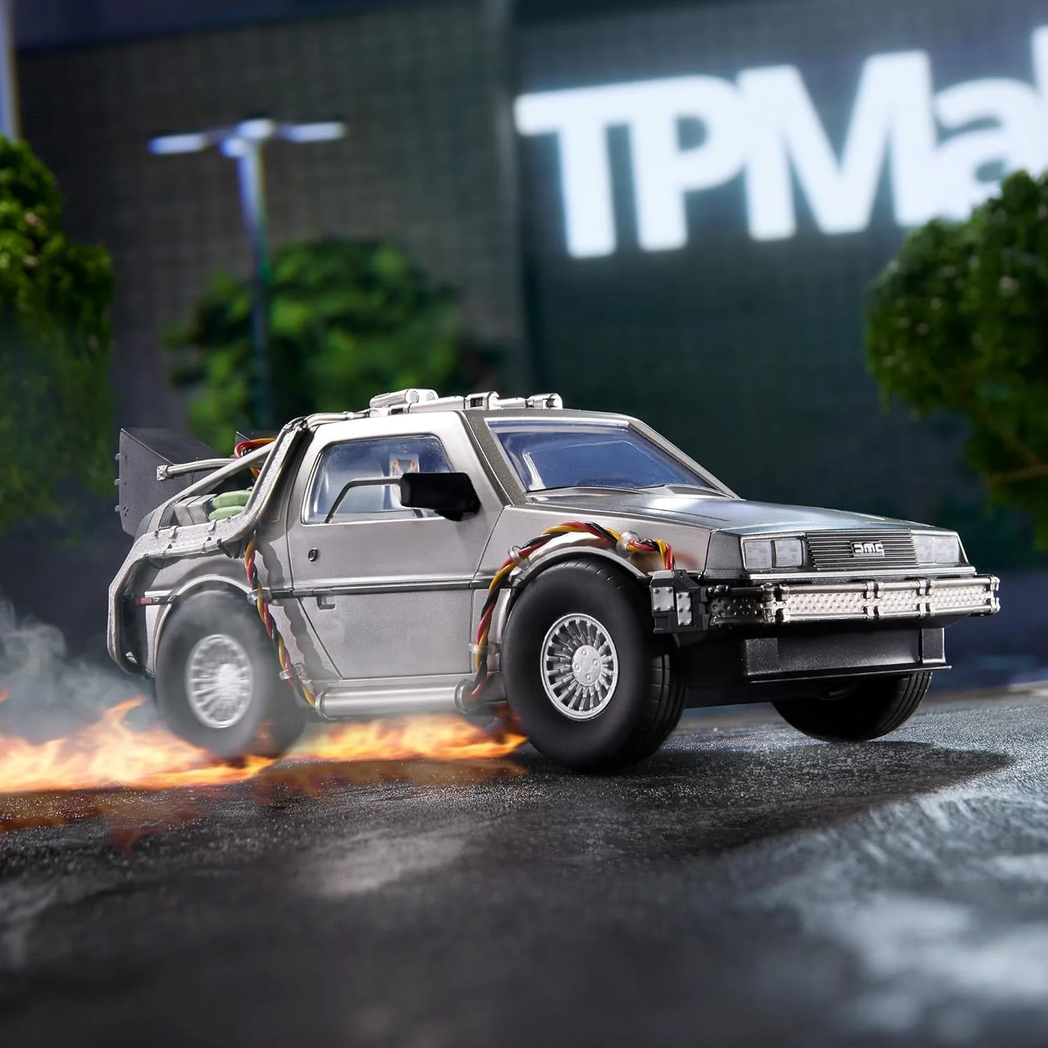 TUBBZ Special Edition: Zurück in die Zukunft – Delorean-Zeitmaschine Sammlerfahrzeug für Mini Figuren - Image 6