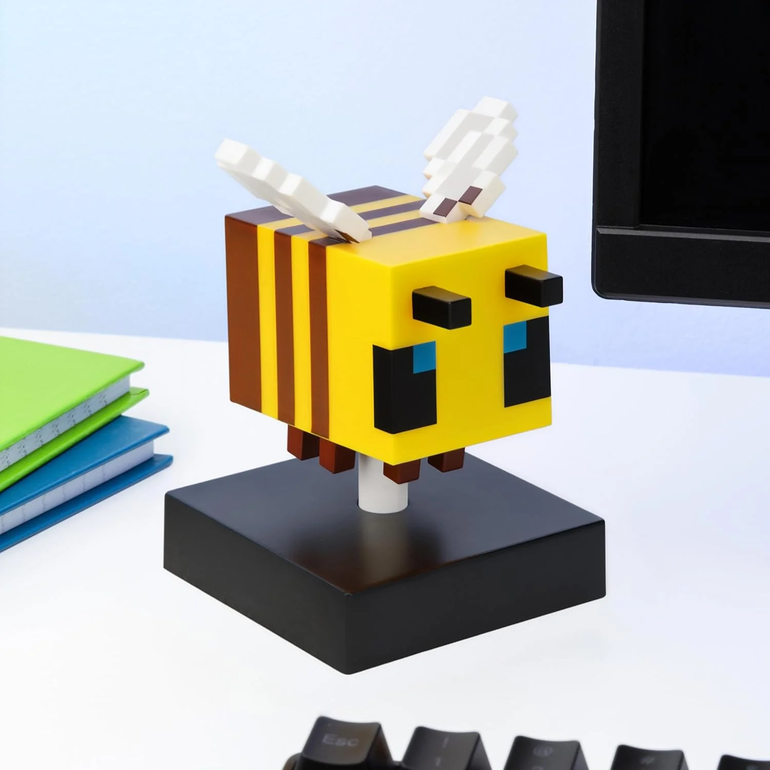 Paladone Minecraft Bee Icon Light – 11cm Light‑Up Figure for Bedroom or Gaming Space – Soft Glow Battery Lamp - Image 6