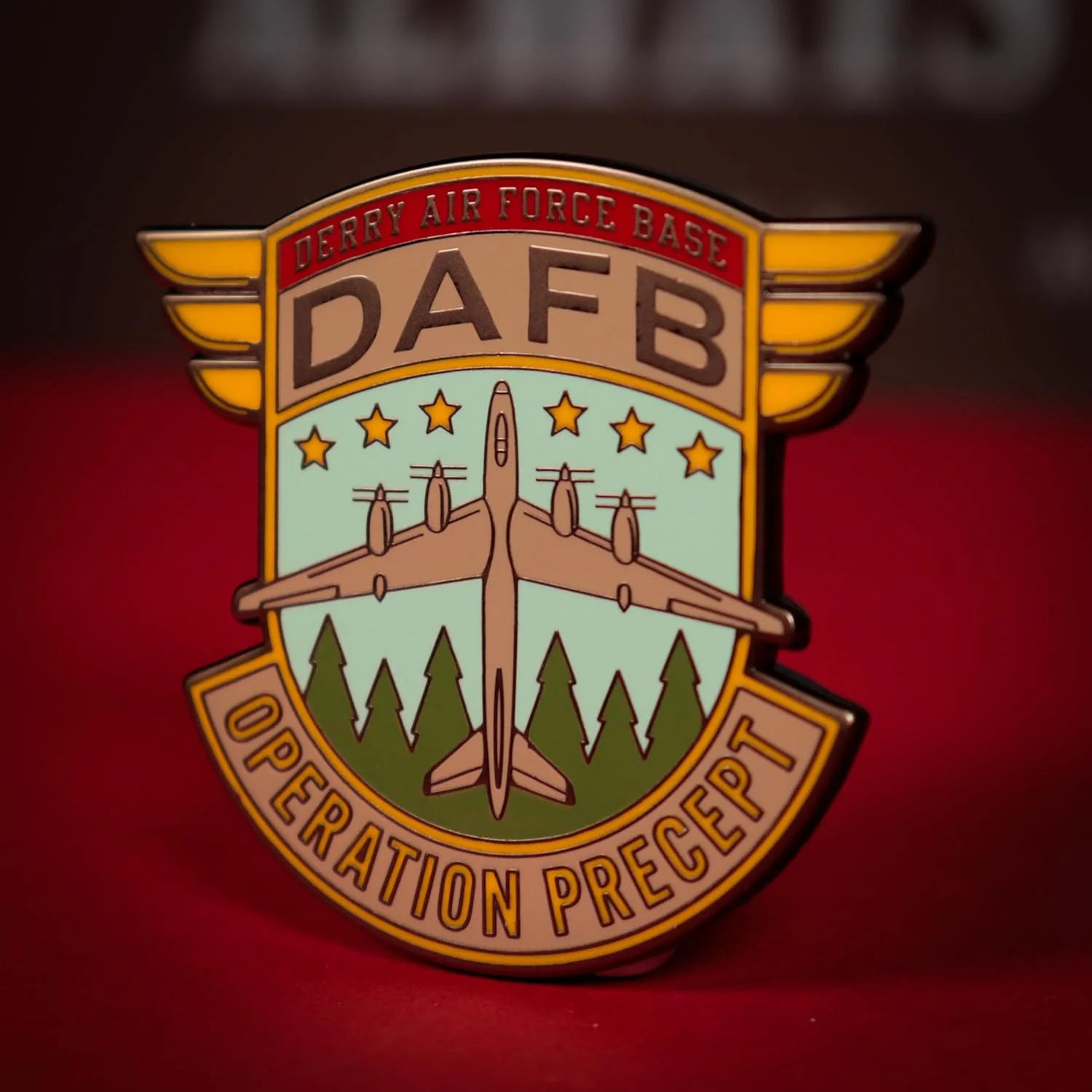 IT: Welcome to Derry DAFB Pin Badge - Limited Edition Collectible Emaille Pin - Individuell nummeriert - Offiziell lizenziertes Horror-Merchandise-Produkt - Image 5