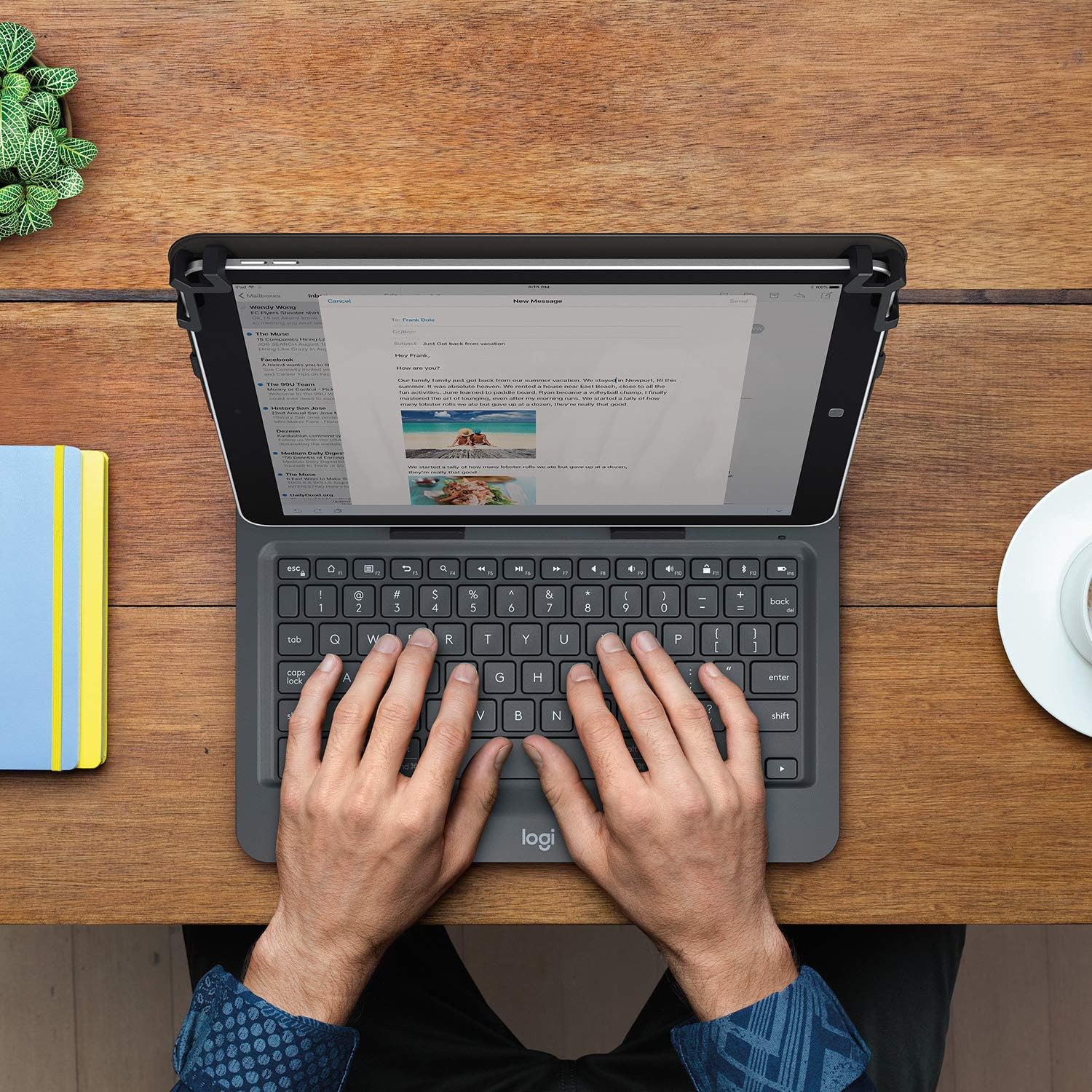 Logitech Universal Folio cover iPad o Tablet Con Tastiera Bluetooth Wireless, Apple, ‎Android, Windows da 9-10 pollici, Facile Configurazione, Durata Batteria 2 anni,Layout ‎Italiano QWERTY - Nero - Image 2