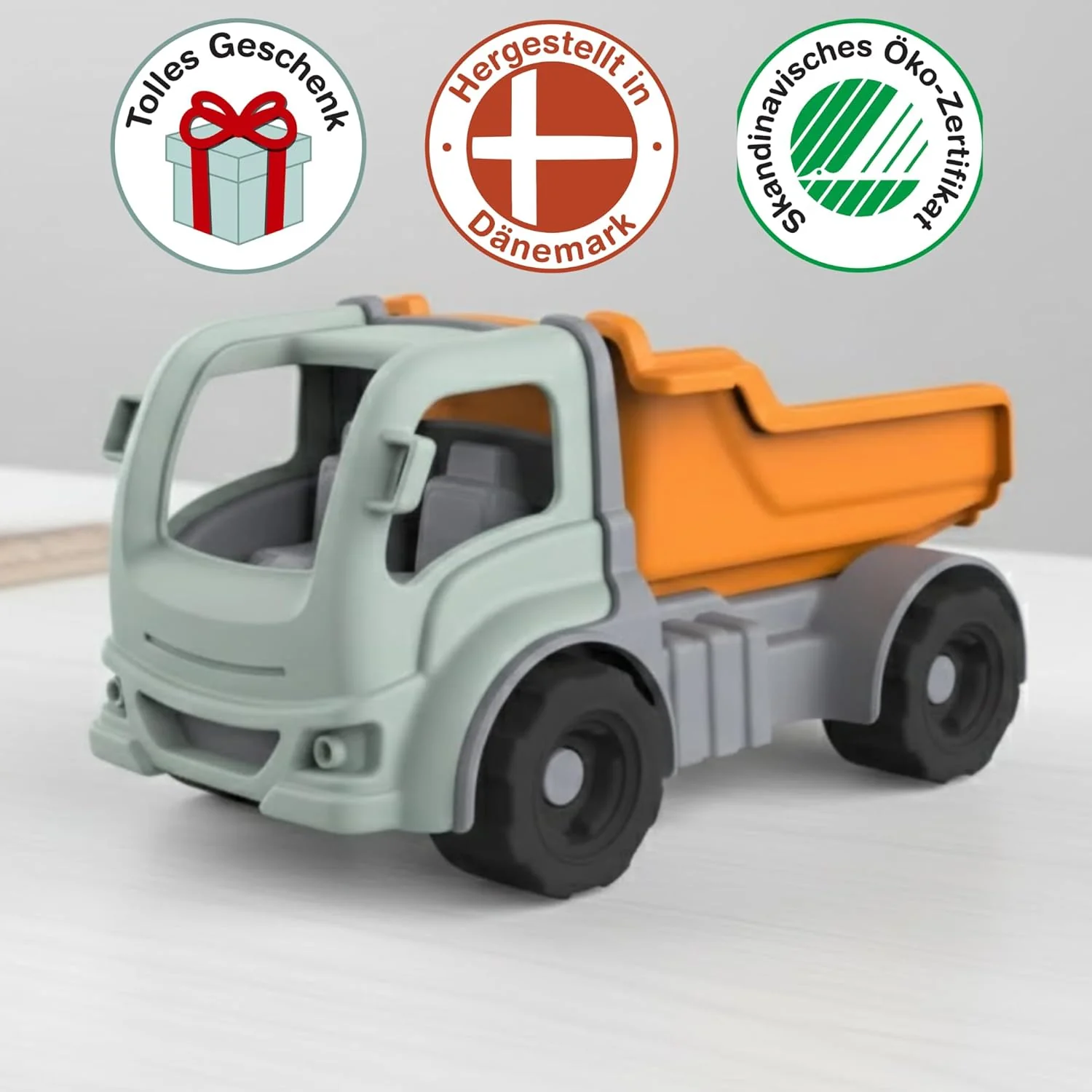 Dantoy - Classic Tipper Truck (2218) - Image 6