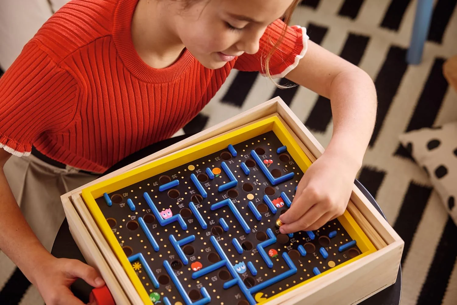 BRIO – 34065 Jeu de Labyrinthe PAC-Man - Jeu d’adresse en Bois - 1 Joueur - Développe la motricité Fine et la Coordination - sans Pile - pour Enfants et Adultes dès 6 Ans - Image 6