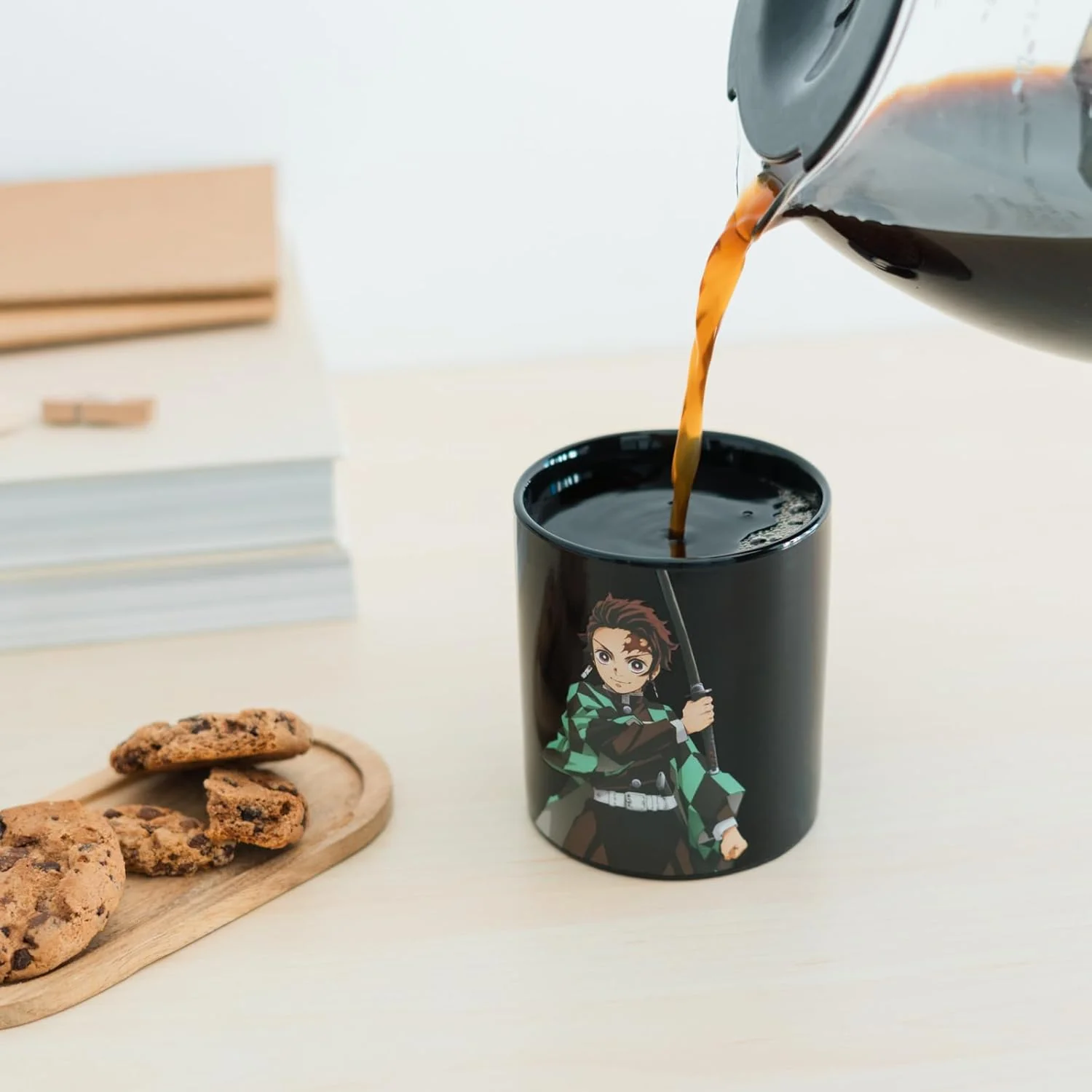 Grupo Erik Tazza Demon Slayer - Tazza Colazione Termosensibile, Magica Cambia Colore con Colori Vivaci e Stampa di Alta Qualità 350ml | Demon Slayer Manga Gadget: Anime Gadget - Image 4