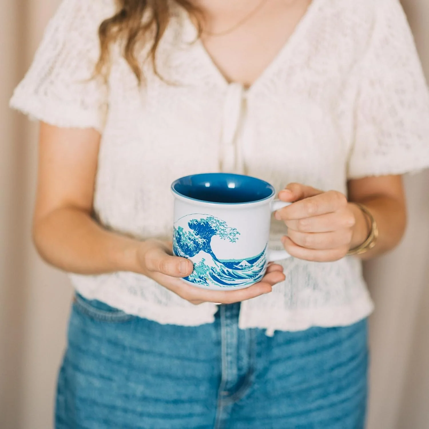 Grupo Erik Tazza La Grande Ola di Kanawaga - Tazza Colazione Ceramica con Colori Vivaci e Stampa di Alta Qualità 350 ml, Adatte a Lavastoviglie e Microonde | Tazzine Caffe Particolari - Image 4